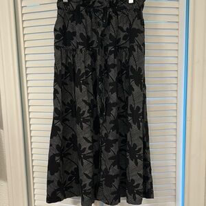 Universal Thread Black Smocked A-Line Midi Skirt